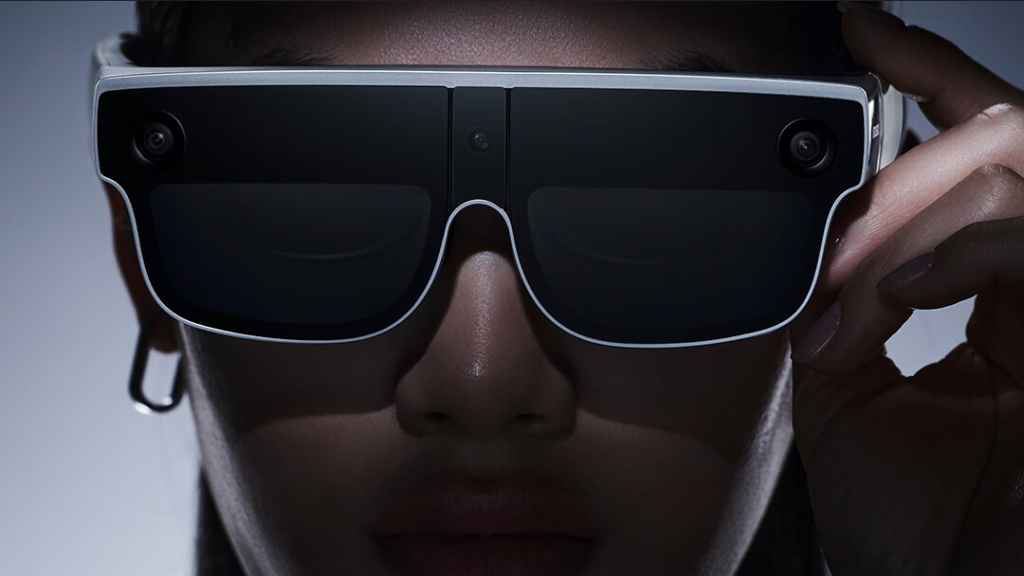 Explore the cutting-edge Xiaomi Wireless AR Smart Glass Discovery Edition and witness the future of augmented reality. Unveiling a prototype that redefines user interaction, Xiaomi sets the stage for a new era in technology.