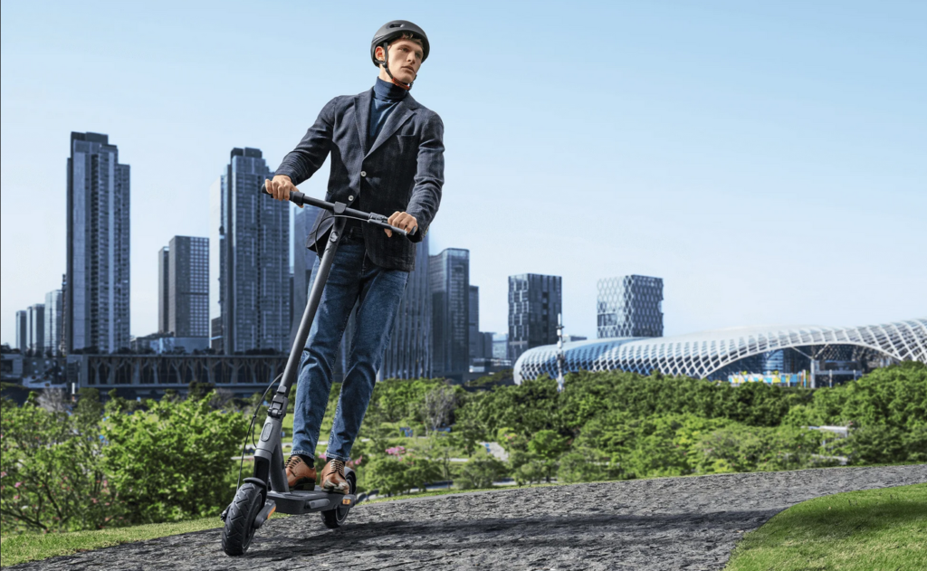 Unveiling the Xiaomi Electric Scooter 4: A Masterpiece of Affordability and Performance