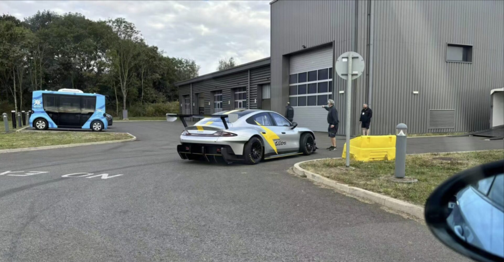 The Xiaomi SU7 Ultra, spotted at Millbrook Test Track, promises to revolutionize the automotive industry with its groundbreaking specifications.