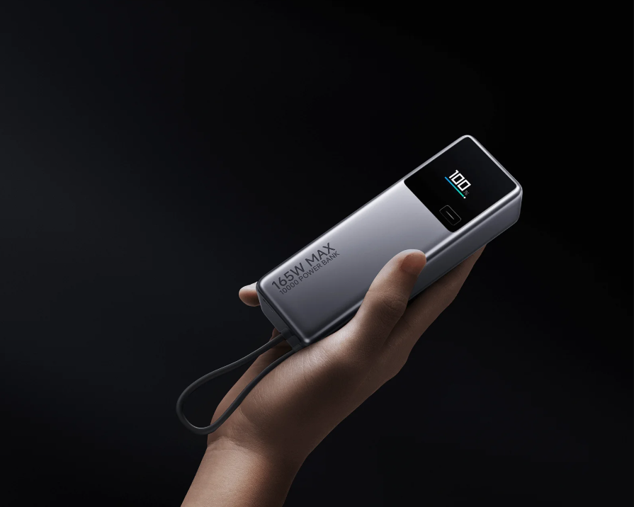 Xiaomi Power Bank 33W and 165W Explore the innovative features of Xiaomi's new power banks designed for efficiency and travel convenience.