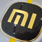 Xiaomi SU7 Ultra Gold Logo 2