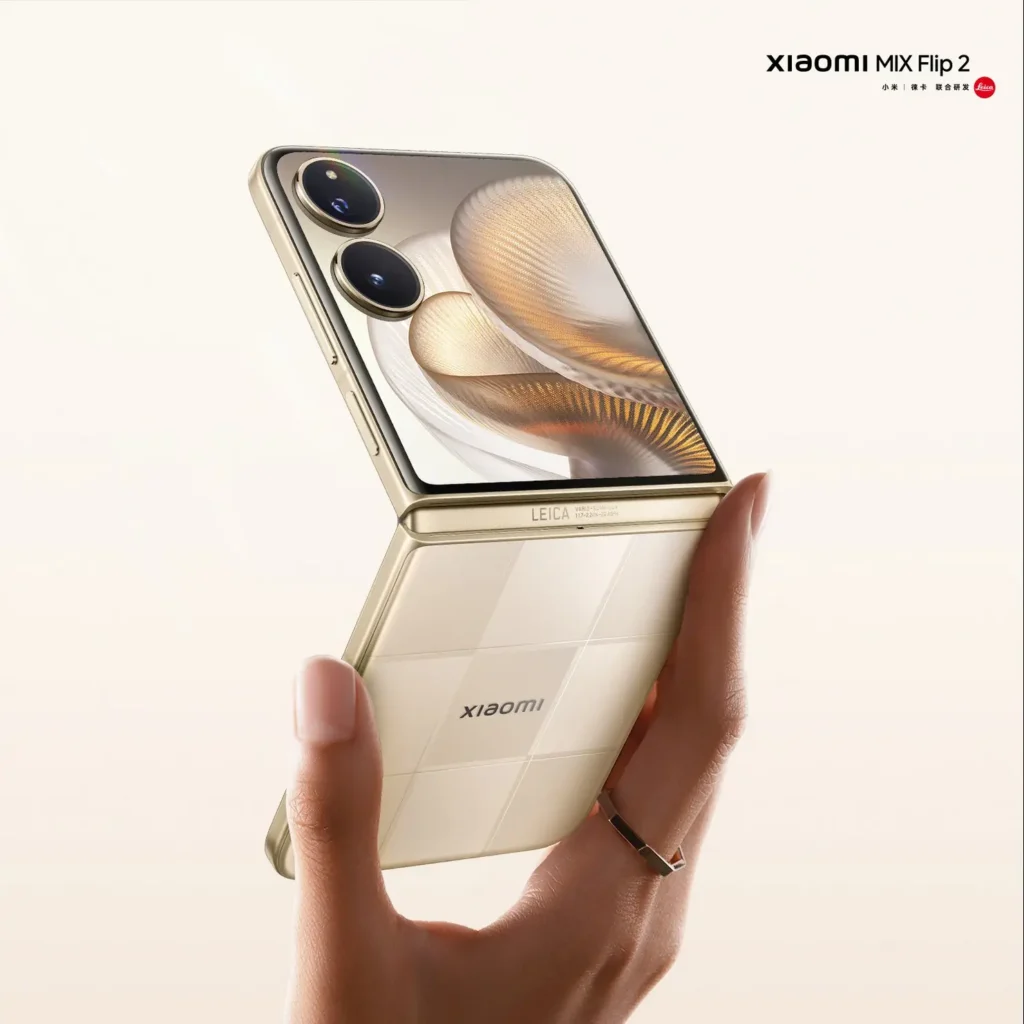 Benchmark leaks reveal the Xiaomi Mix Flip 2 outperforms rivals! Snapdragon 8 Elite, massive battery, and Leica cameras. Launching June 26, 2025!