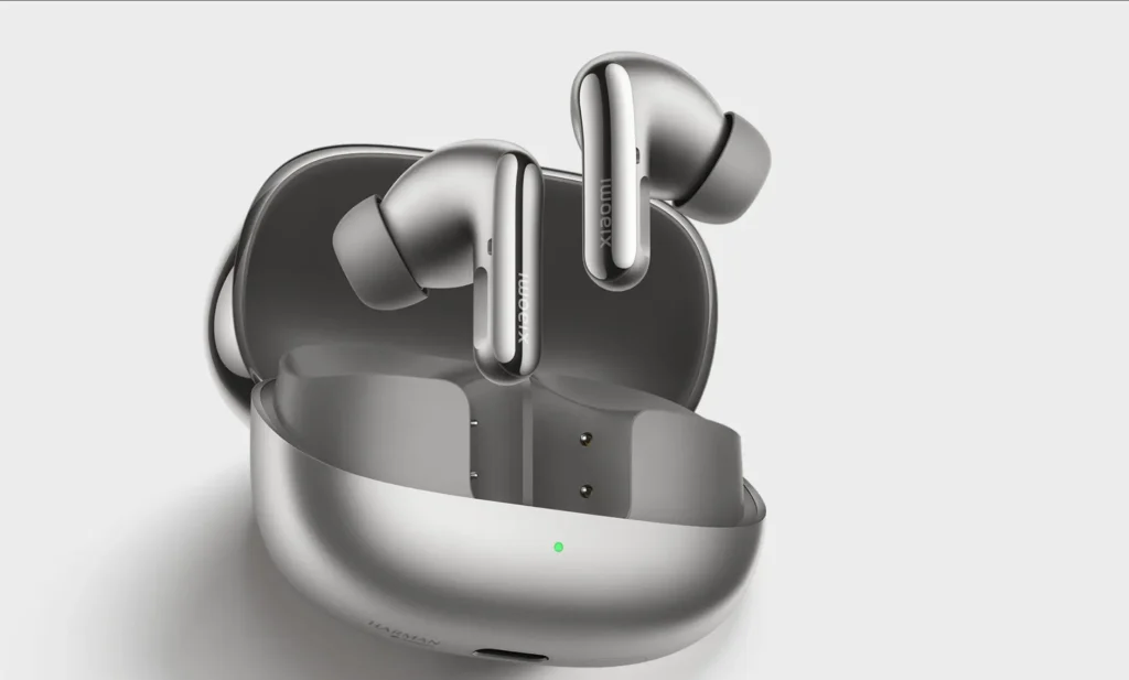 Will Xiaomi dominate the TWS earbuds market by 2025? New reports suggest a massive 22% growth, outpacing Apple & others. Learn more!