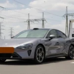 How to Charge Xiaomi SU7 -